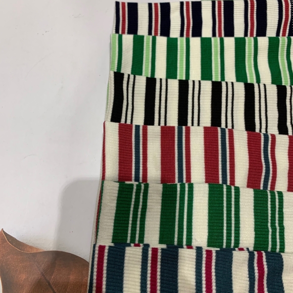 Sọc Gân Nhiều Màu